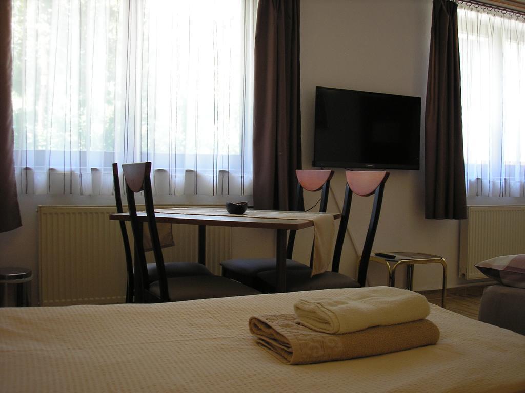 Guesthouse Vila Slunj Exterior photo